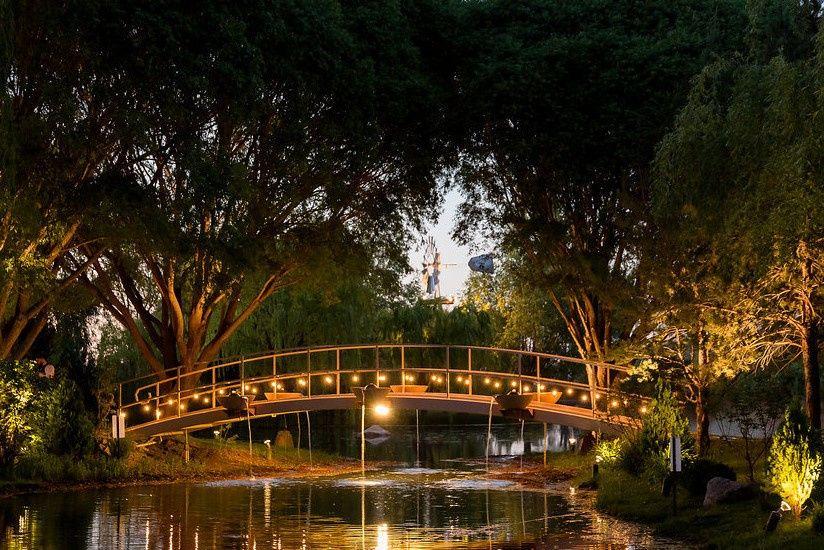 The Wedding Website of Chanelle Pennick and Eric Lopez