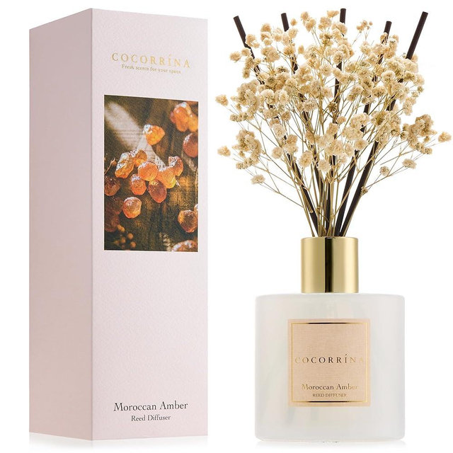 COCORRÍNA Reed Diffuser - Moroccan Amber 6.7 Fl.oz Reed Diffuser Set with Sticks & Preserved Baby's Breath, Reed Diffuser for Home Bathroom Shelf Decor