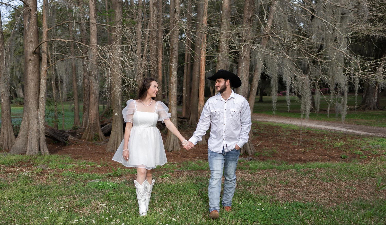 The Wedding Website of Jalynn Stutes and Dylan Floris
