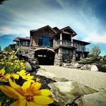 Laurentia Vineyard & Winery