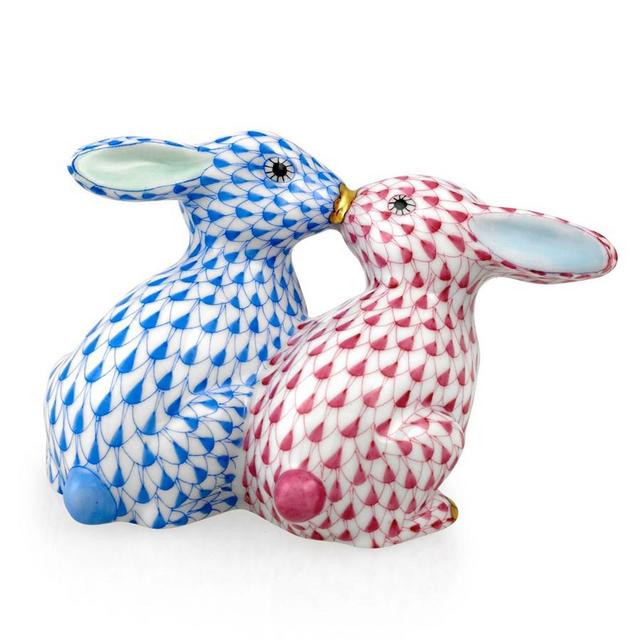 HEREND KISSING BUNNIES