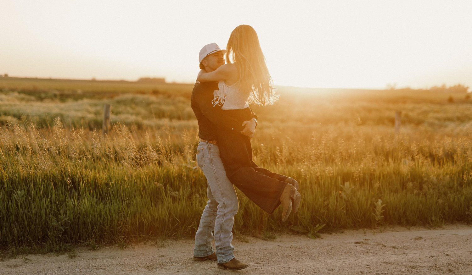 The Wedding Website of Emme Nickel and Samuel Maloley