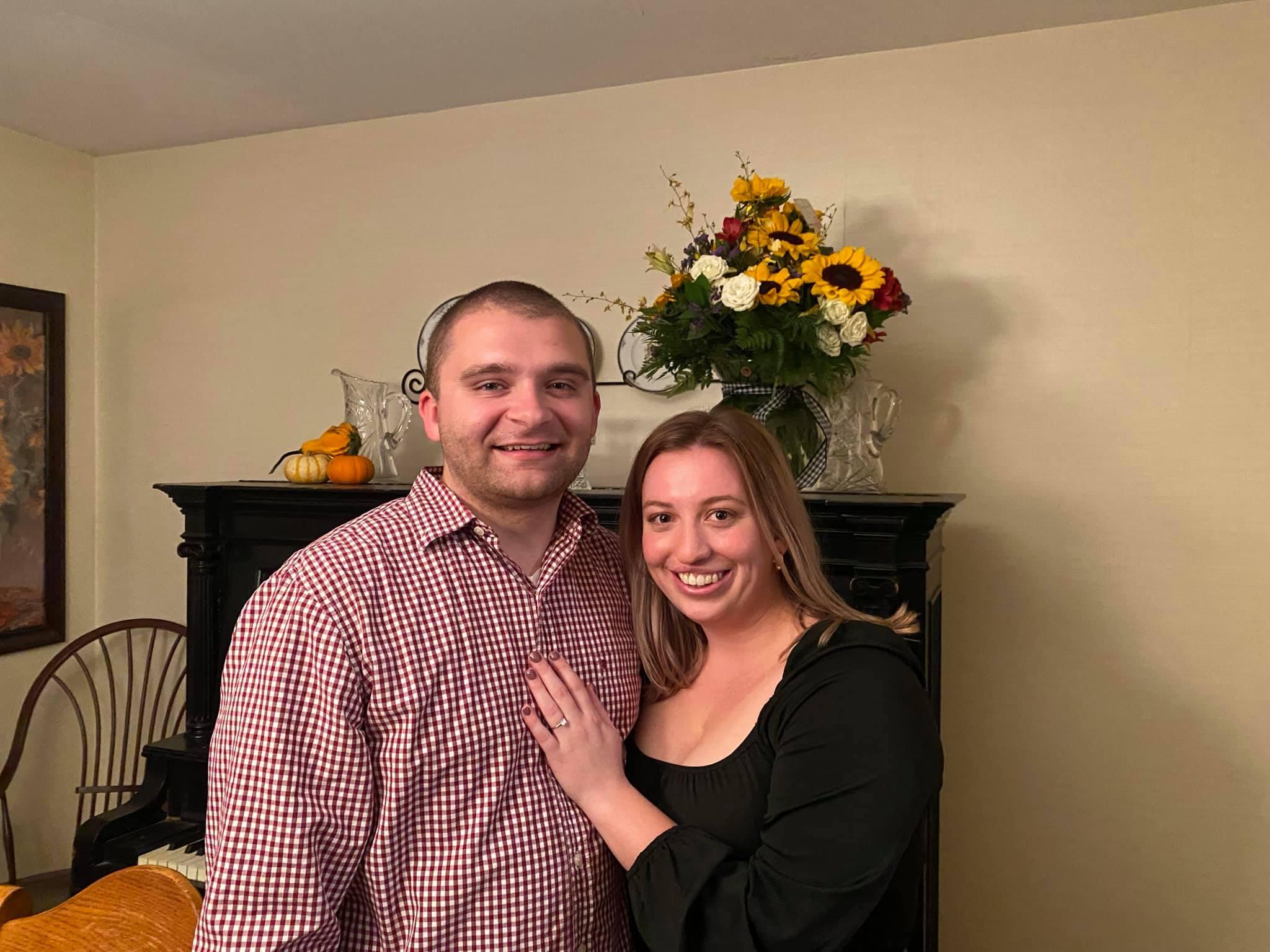 The Wedding Website of Maura Robinson and Greg Gianacopoulos