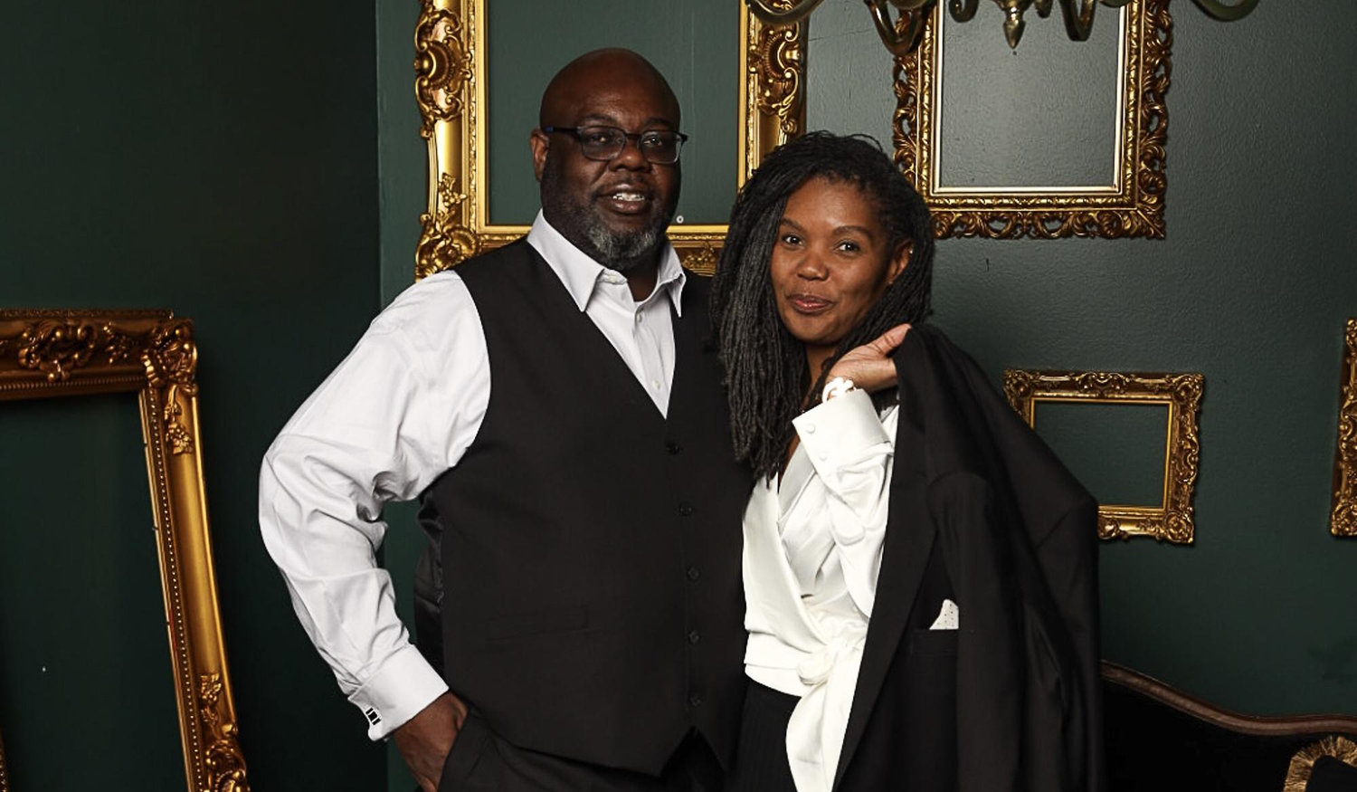 The Wedding Website of Roberta King and Paul Azu