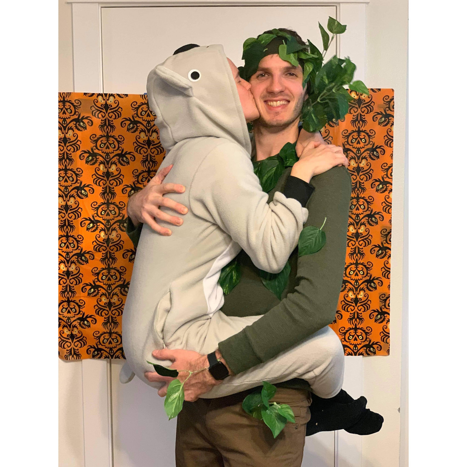 Halloween Party 2019 (Koala & her Tree)