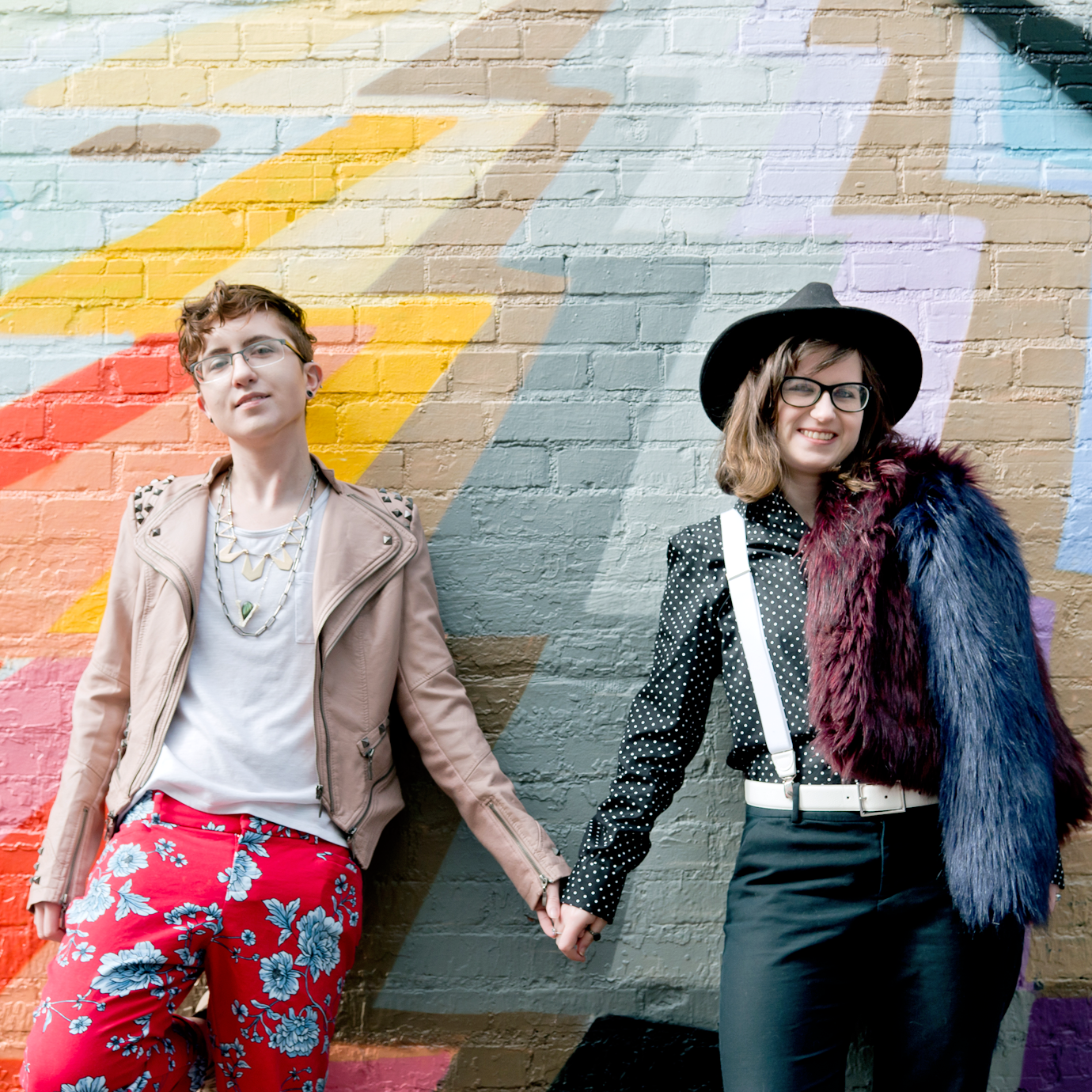 Photo by Lee Smith. Plaza Walls, Oklahoma