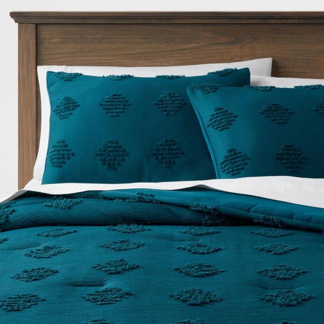 Full/Queen Tufted Diamond Crinkle Comforter & Sham Set Dark Teal Blue - Threshold™
