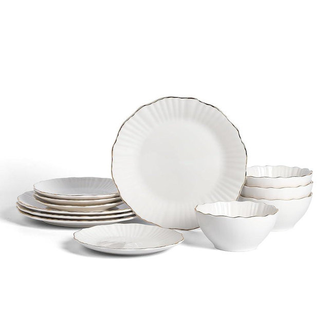 Christian Siriano Zinnia Porcelain Dinnerware Set, 12-Piece Plates and Bowls Set, White and Gold Dish Set for 4, Scalloped Edge, Hand Wash Only