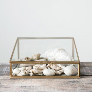 Chateau Display Box