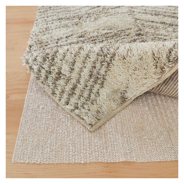 Mohawk Home Hold Fast Rug Gripper 1'6 x 2'6 Rug Pad in Grey