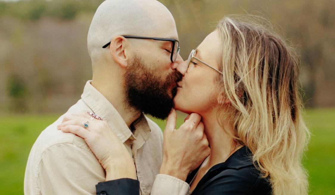 The Wedding Website of Julie Sides and TJ Favreau