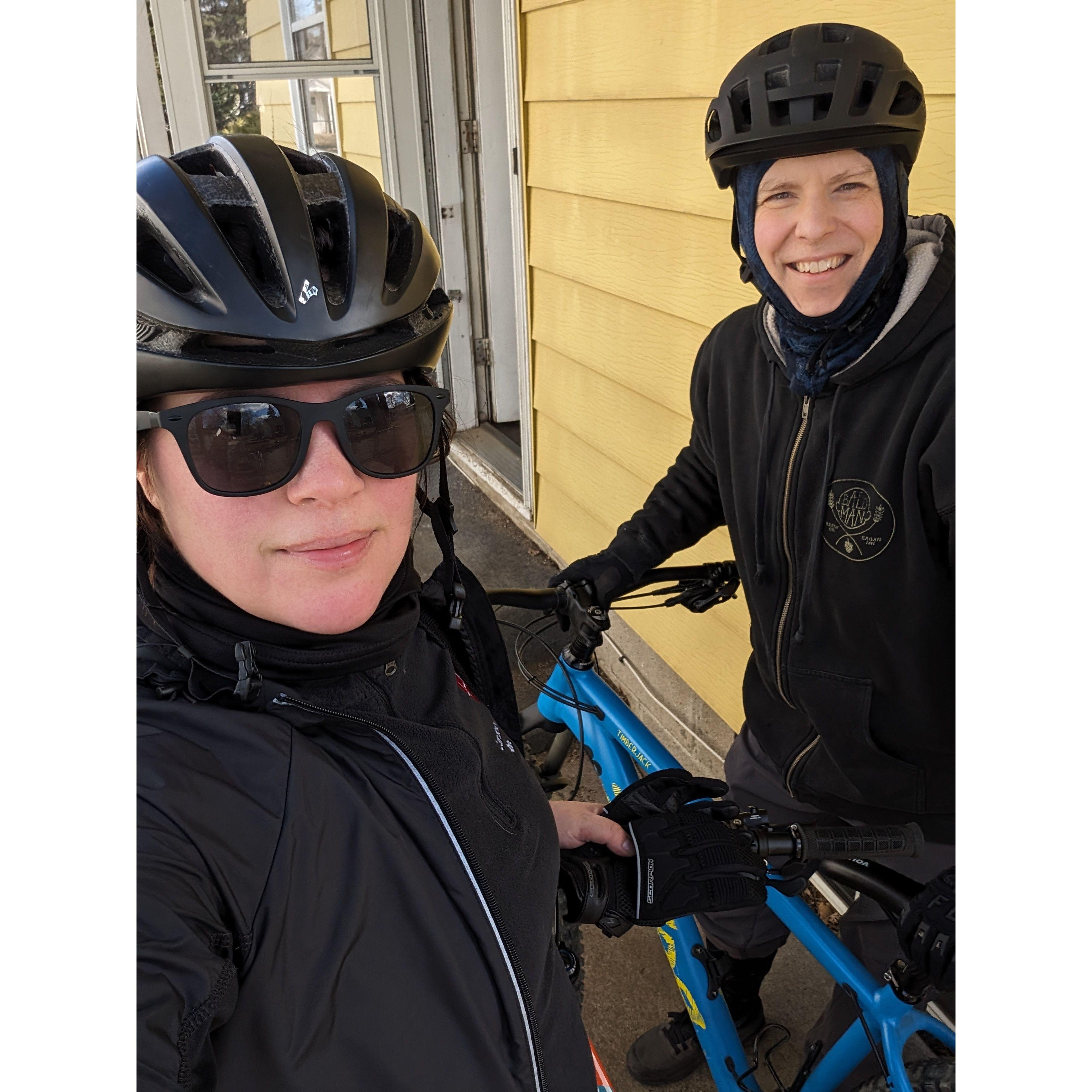 Getting ready to head out on the trail.