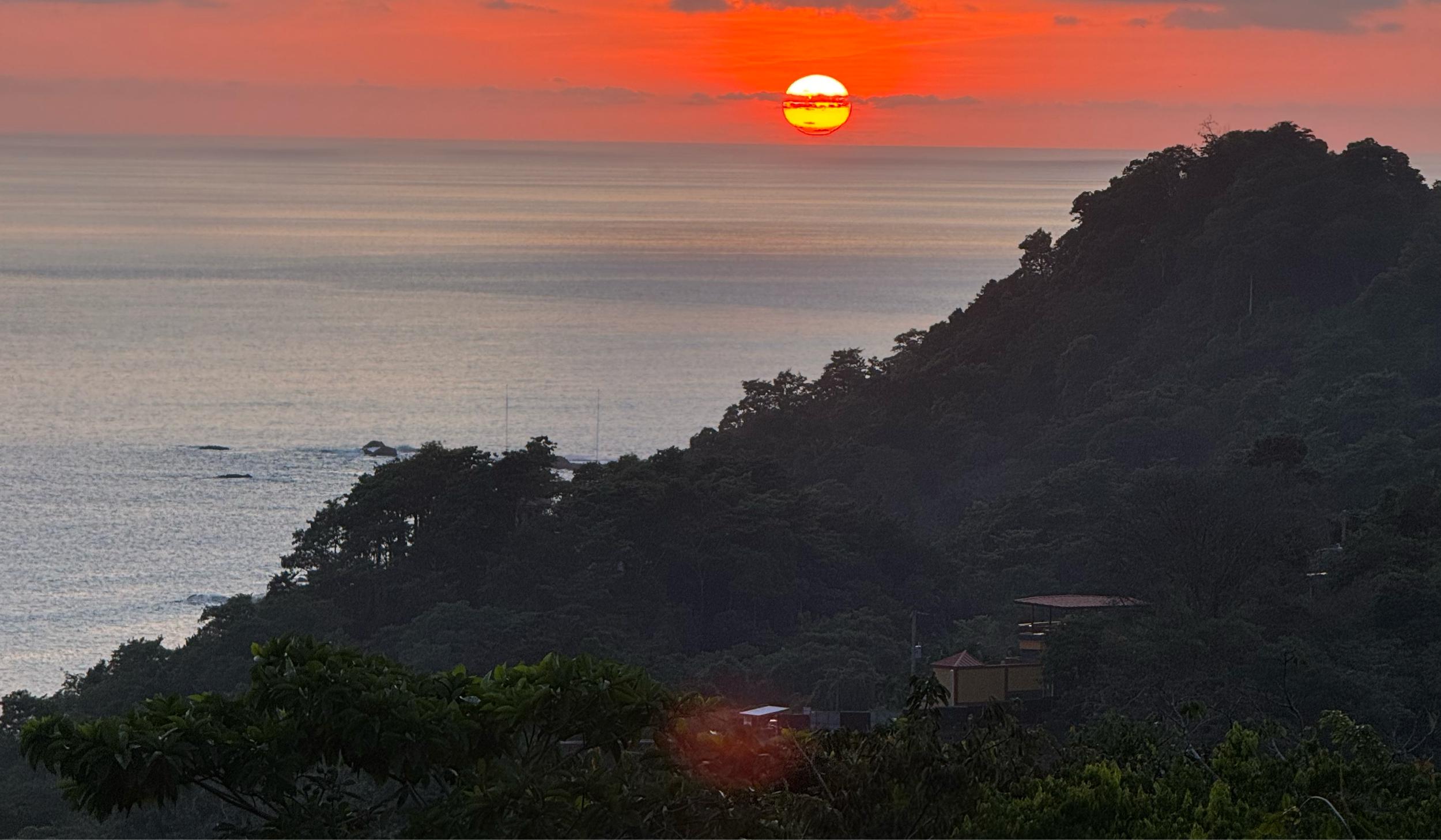 The Wedding Website of Edditha Hiengphothichack and Oscar Worthington