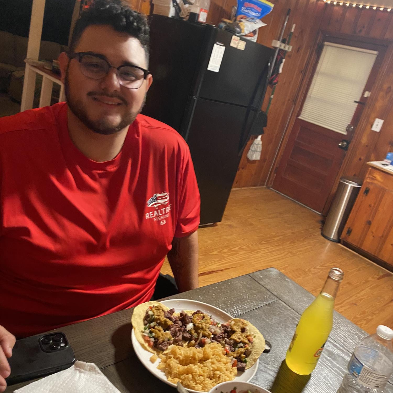 Vallen fell in love with Israel's food.

Oh yeah, and his heart too.