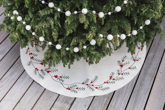 Felt Tree Skirt, White Berry Tree Skirt - Contemporary, Felt Christmas Tree Skirt
