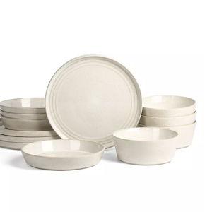 Claire 12 Pc. Dinnerware Set, Service for 4 - color: White
