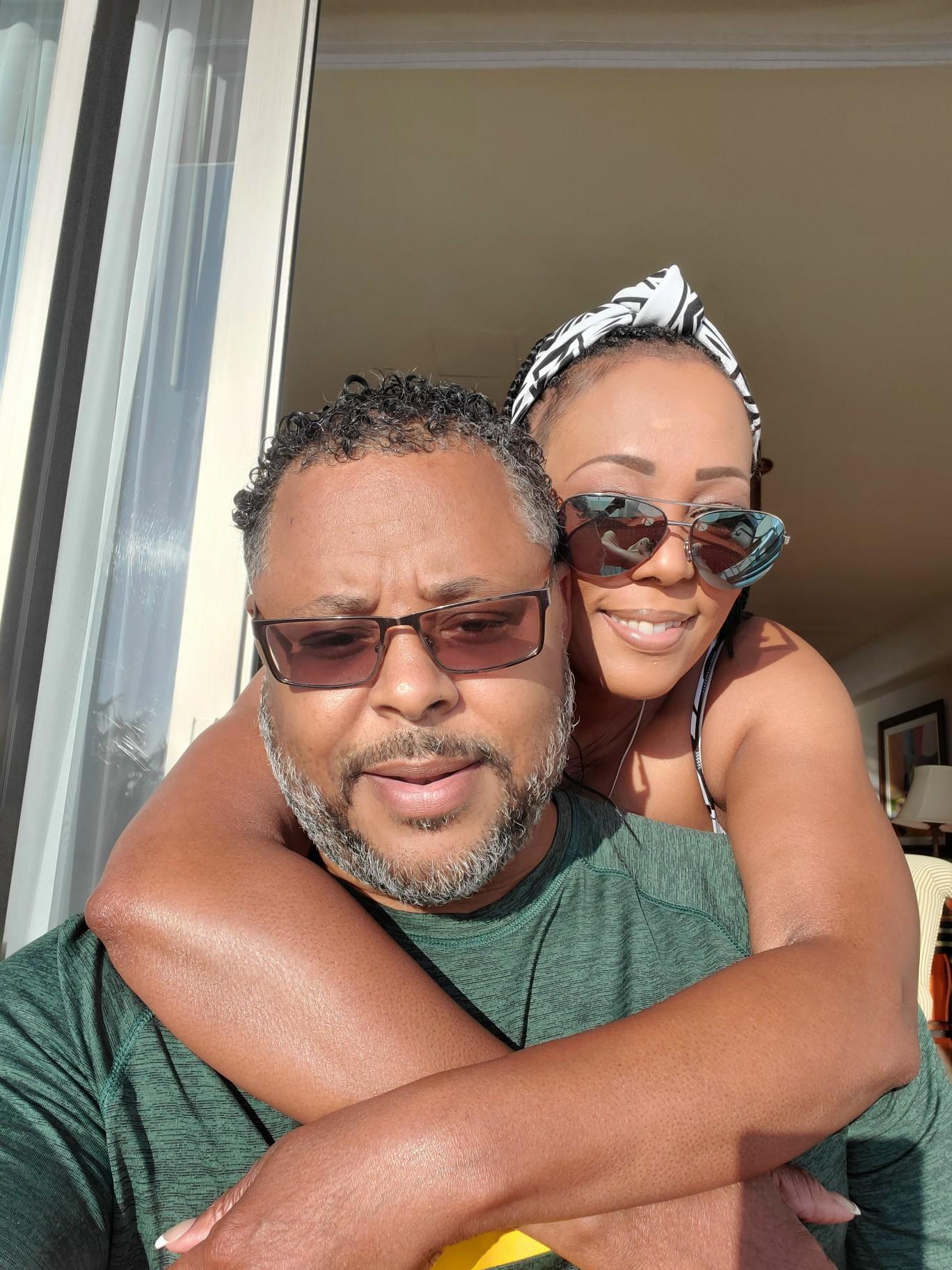 The Wedding Website of Tondalaya Hammock and Theotis Tate