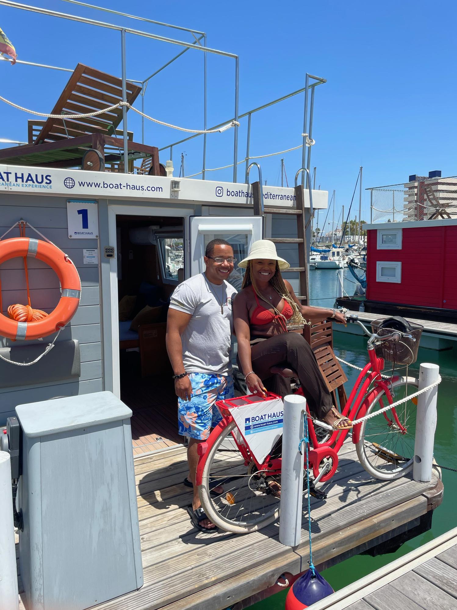 Boat house rental 2021