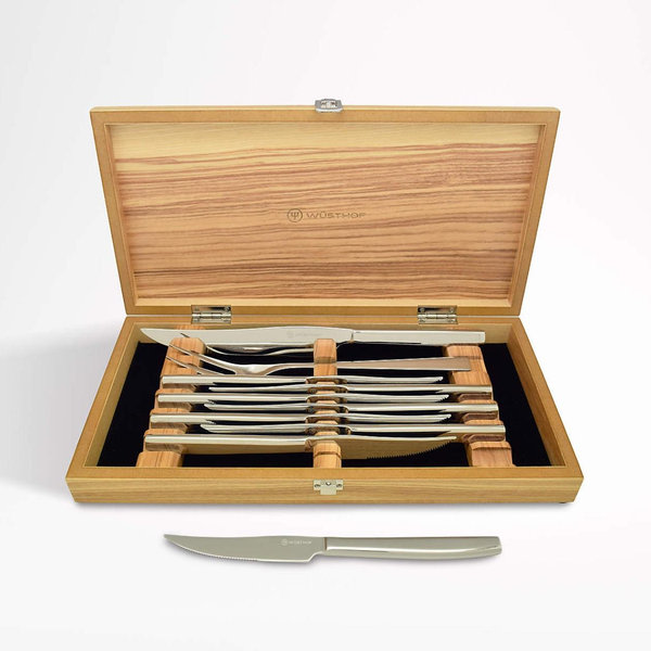 Personalized Wusthof ® Mignon Stainless Olivewood 8-Piece Steak Knife Set