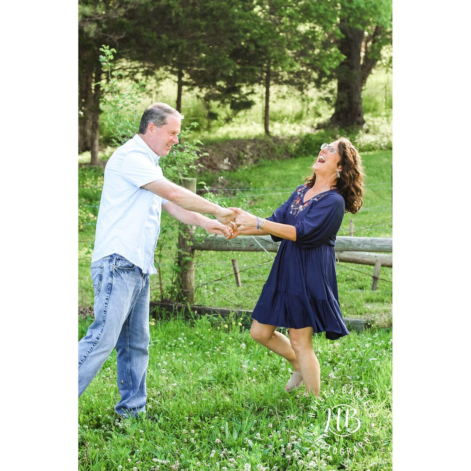 I hope we always laugh just like this.