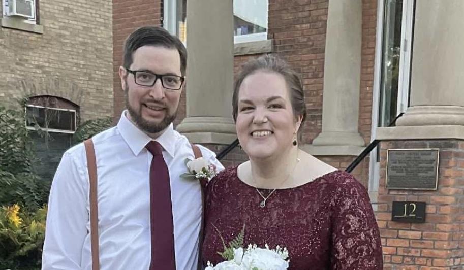 The Wedding Website of Jennifer Brown and Brendan Newby