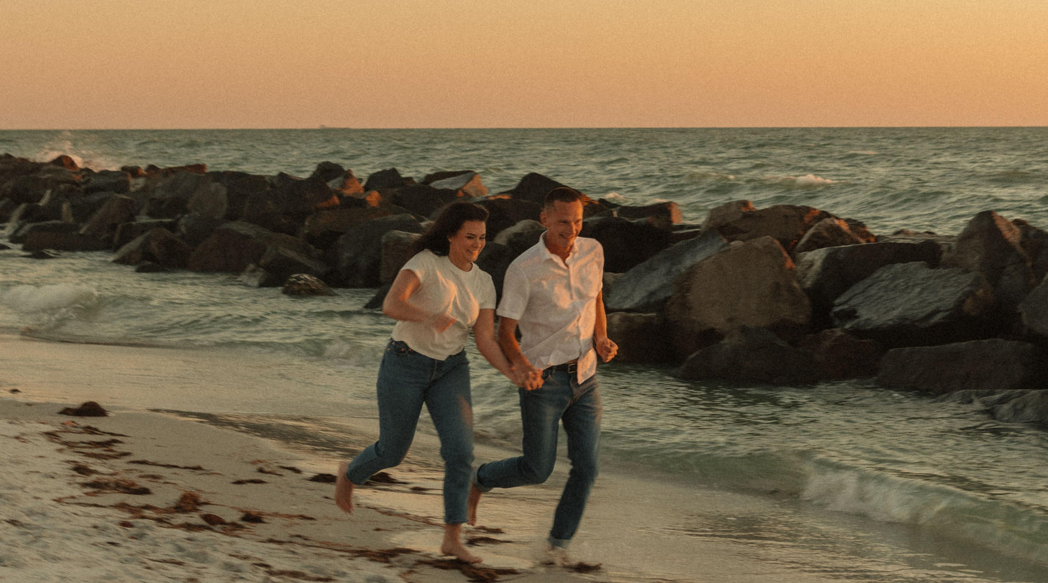 The Wedding Website of Isabel McReynolds and Michael Booth
