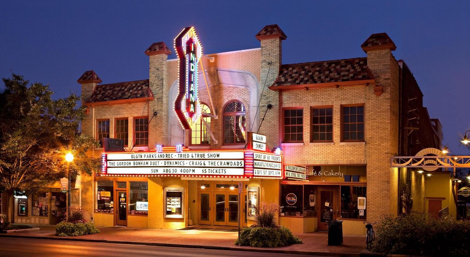 The Wedding Website of Tess Barnett and Luke Craig