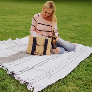 Montecito Picnic Blanket with Harness