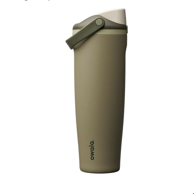 Owala FreeSip Sway Insulated Stainless Steel Water Bottle with Two-Way Spout, Built-In Straw and Bucket Handle, Made for Travel, School, and Sports, 40oz, BPA Free, Leak Proof, Off Road