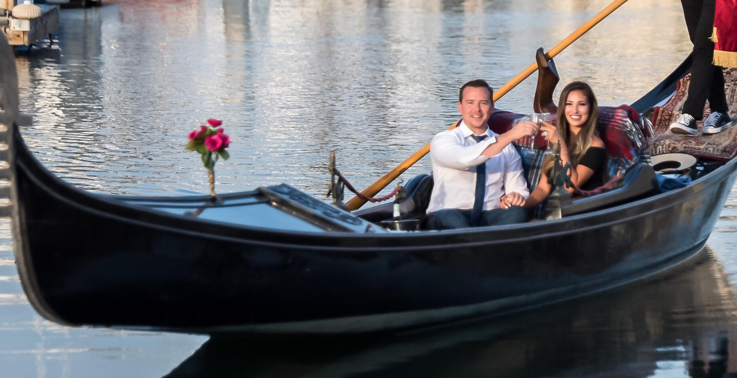 The Wedding Website of Andrea Arango and Hunter Gipson