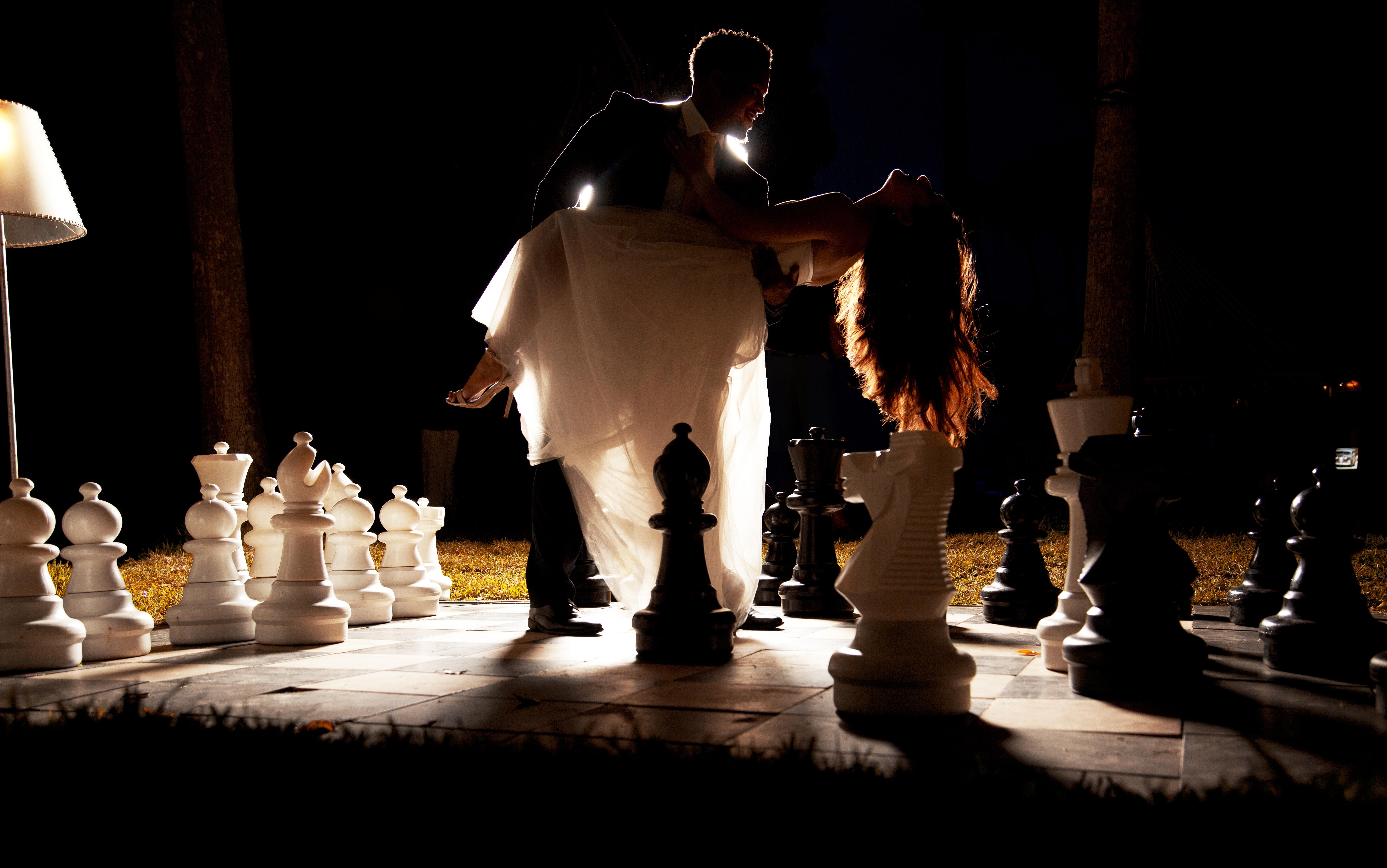 The Wedding Website of Jenny Reyes and Hermann Piard