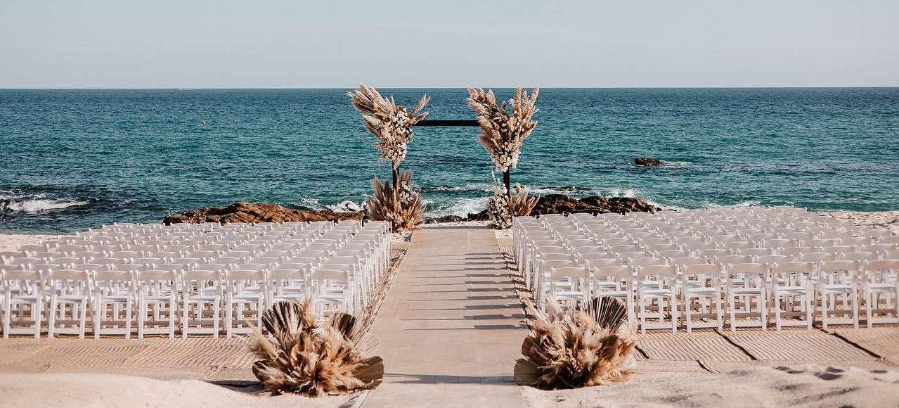 The Wedding Website of Ryan Julien and Stevee Tyla Delvaille