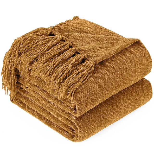 GINAMUSE Chenille Throw Blanket for Couch with Tassels,50"X60" Soft Cozy Lightweight Knitted Boho Decorative Blankets for Bed and Sofa,Yellow