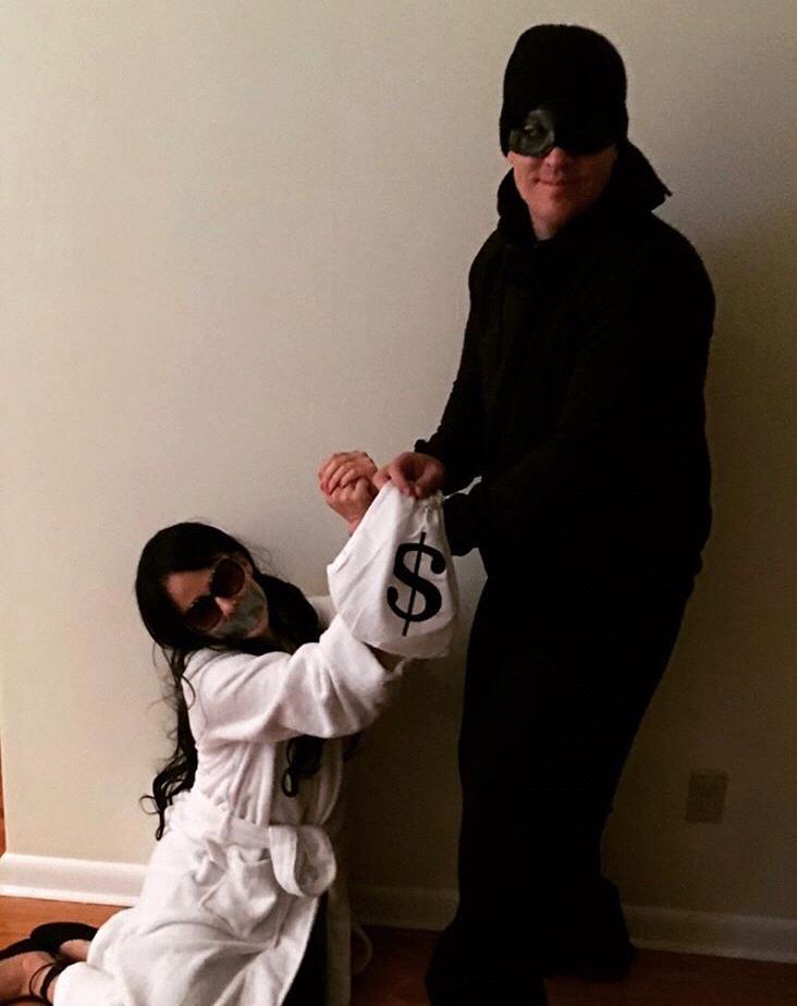 Halloween "Kim K and the Robber"