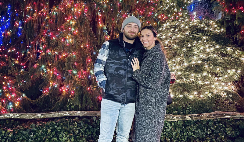 Gabrielle Ferruzzi and Jordan Moffett's Wedding Website
