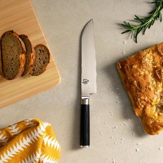 Classic Master Serrated Utility Knife