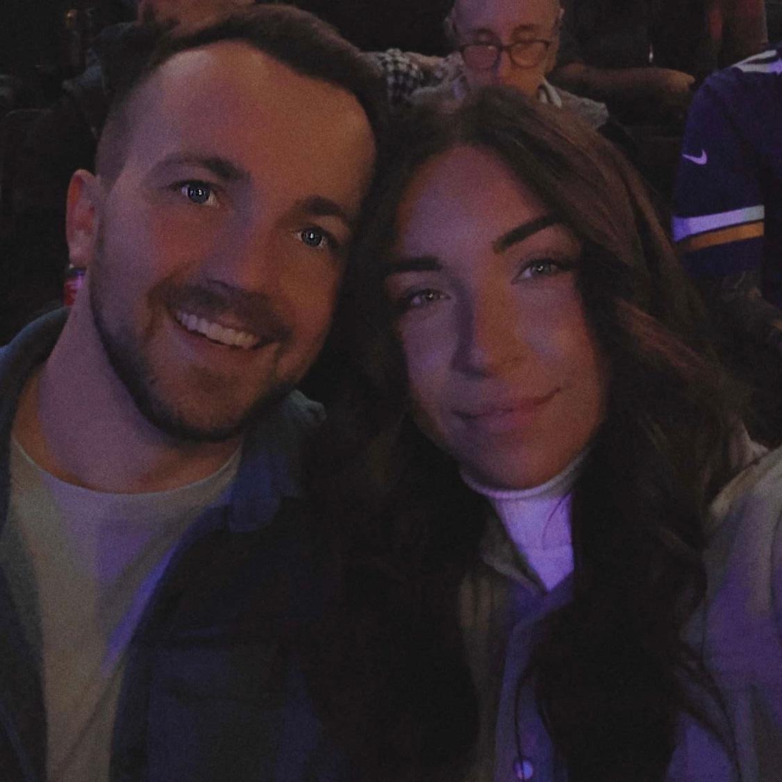 Blake surprised Syd with a fun night in Minneapolis seeing Adam Sandler on his comedy tour!!
