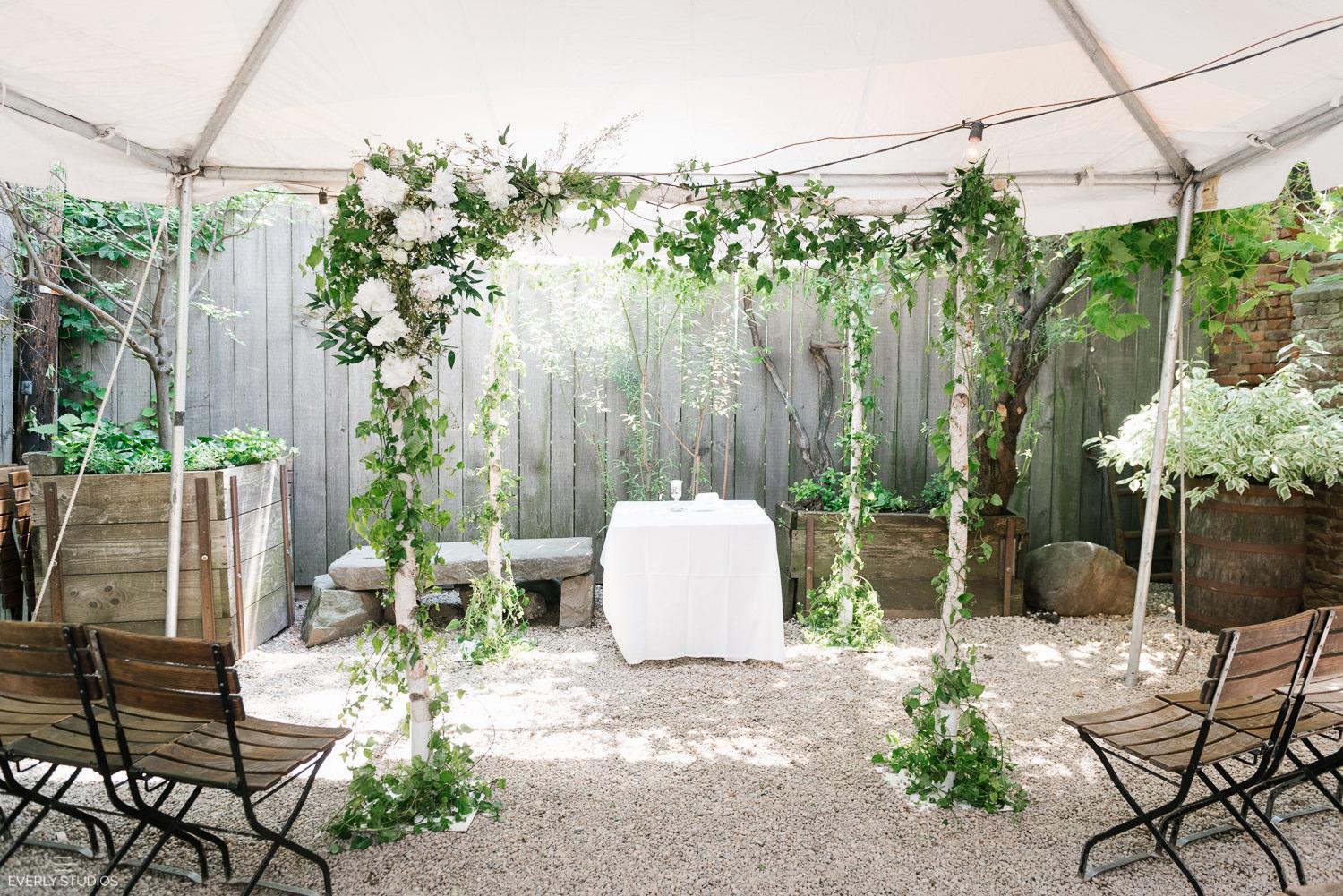 The Wedding Website of Nicole Borrelli and Alex Browning