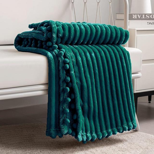 DISSA Fleece Blanket Throw Size – 51x63, Green – Soft, Plush, Fluffy, Fuzzy, Warm, Cozy – Perfect Throw for Couch, Bed, Sofa - with Pompom Fringe - Flannel Blanket Throw Blanket