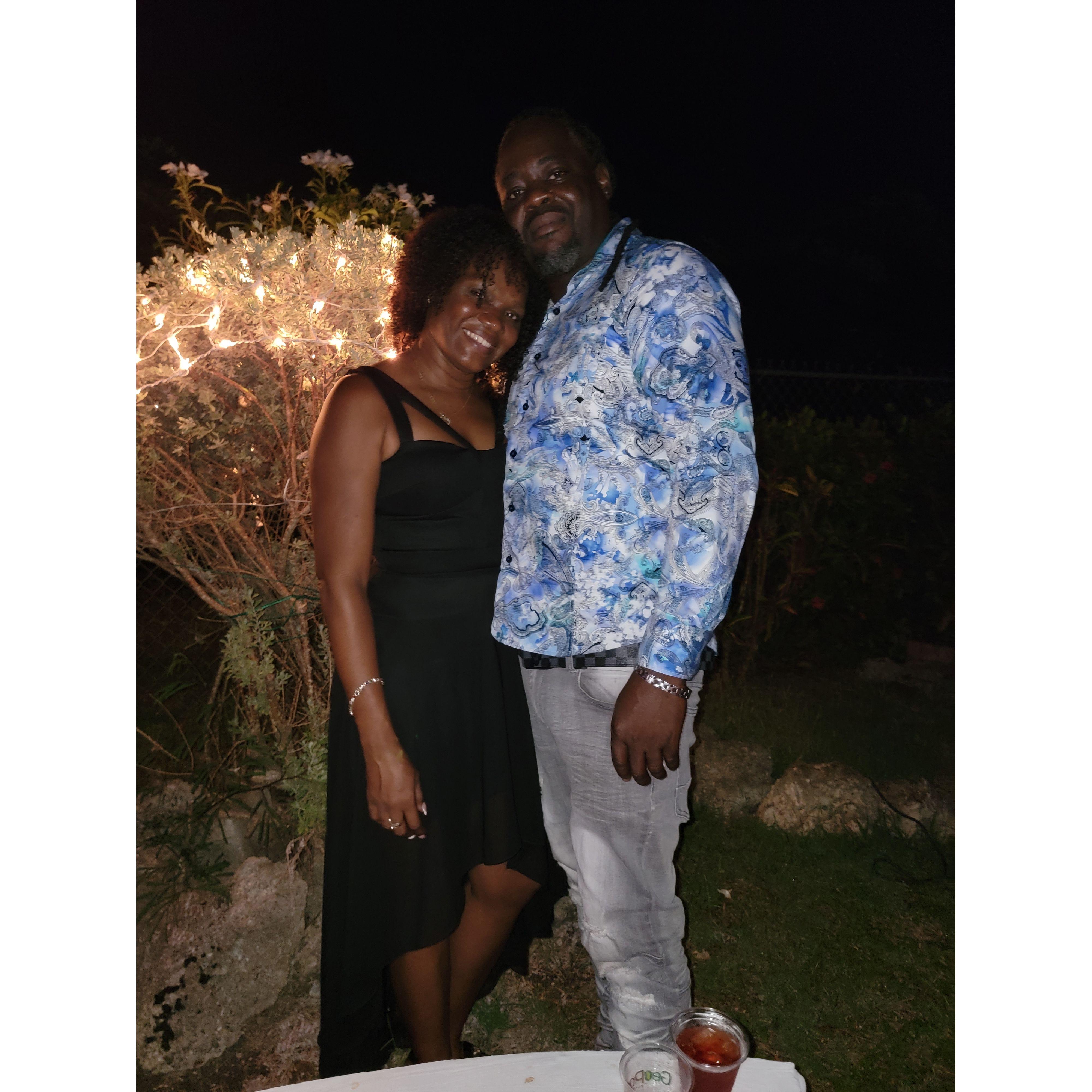 Lester Garden at Christmas