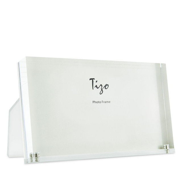 Tizo Clear Lucite Floating Photo Frame 7" x 5"
