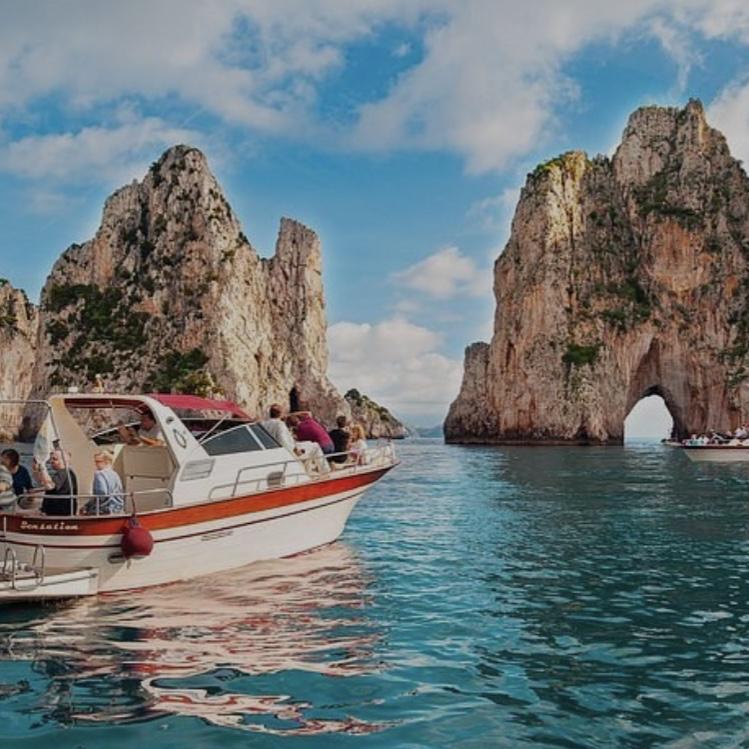 Romantic Boat Ride to Capri