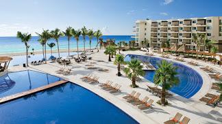 The Wedding Website of Amirah Williams and Antoine Wells