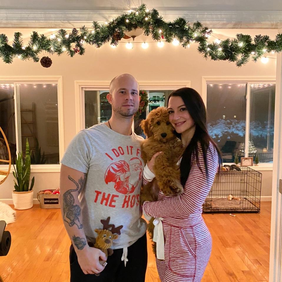 Our first Christmas with Pretzel in 2020🤍🐾
