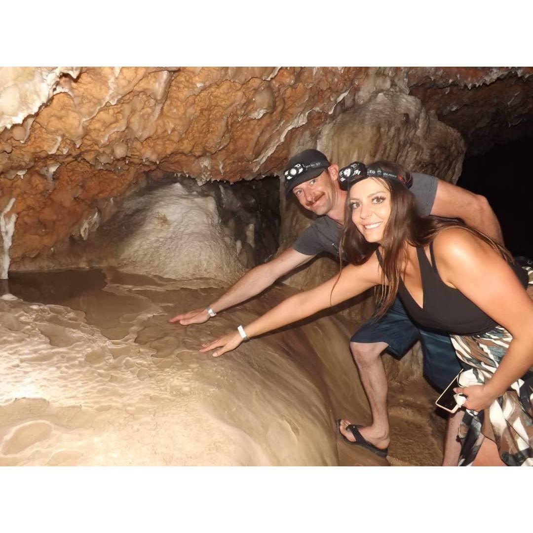 Bellmar Caves, Cuba