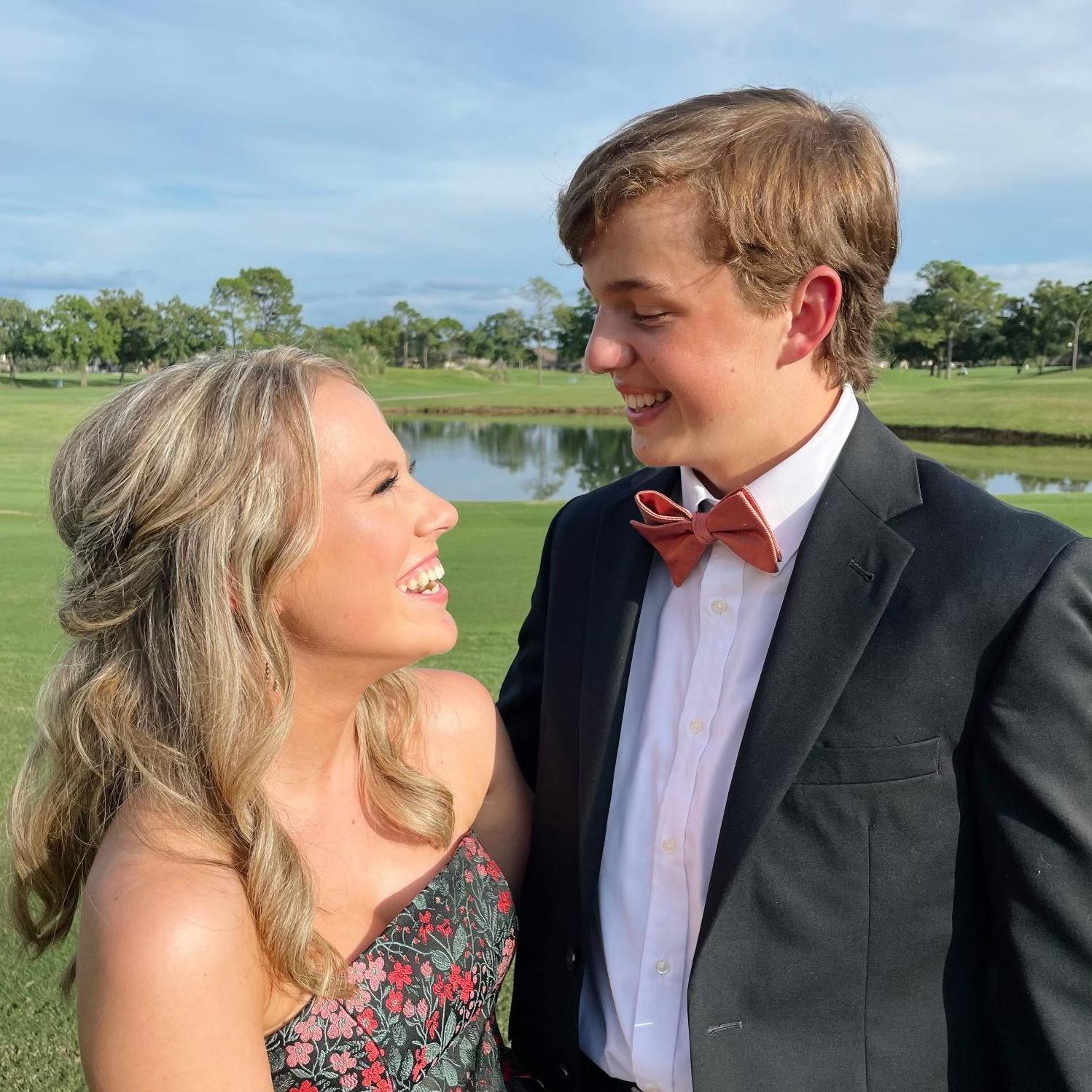 Carter and Rachel at homecoming! It was here that Kiley, Rachel's cousin, taught Carter how to take a candid photo.