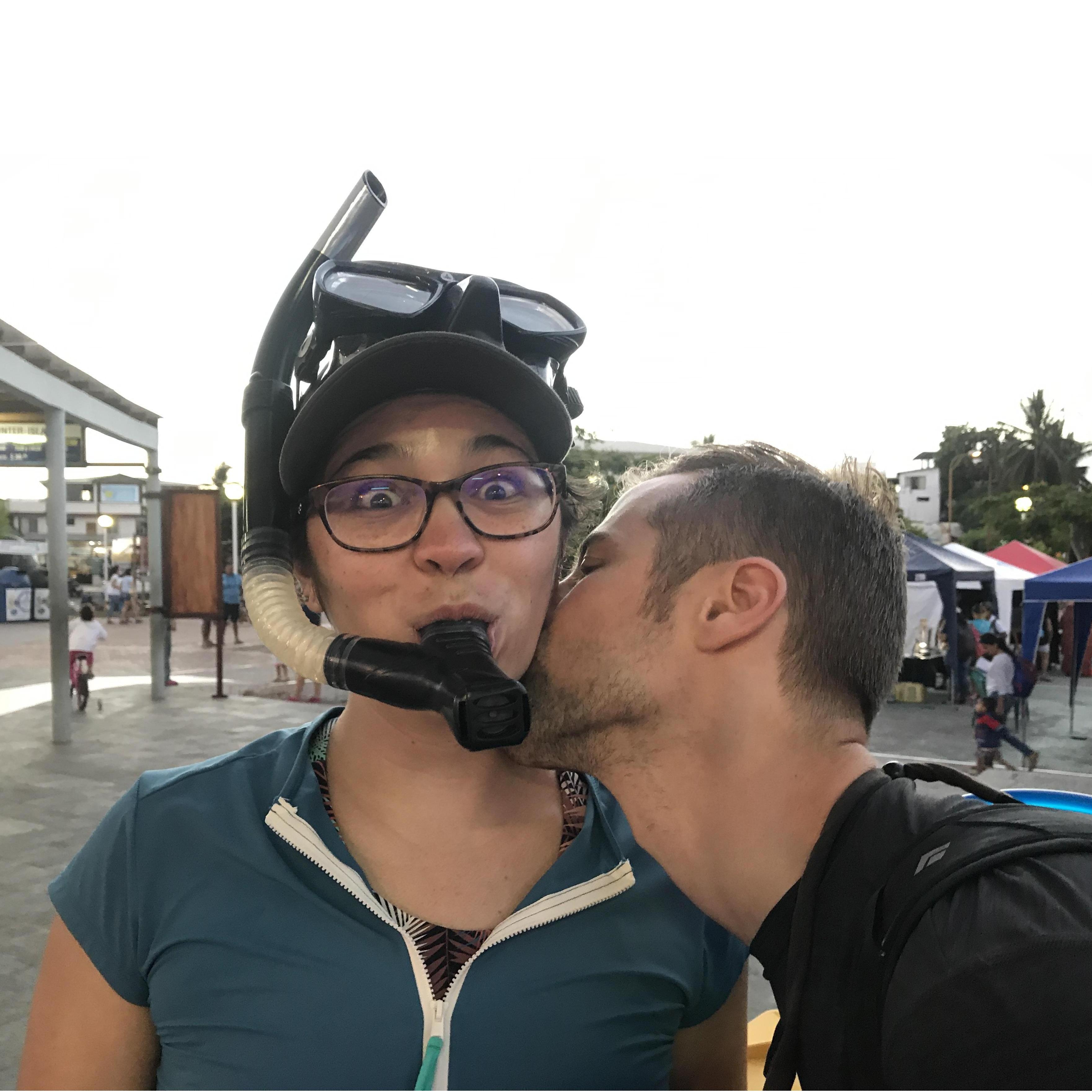 Ready to scuba dive in Galapagos!