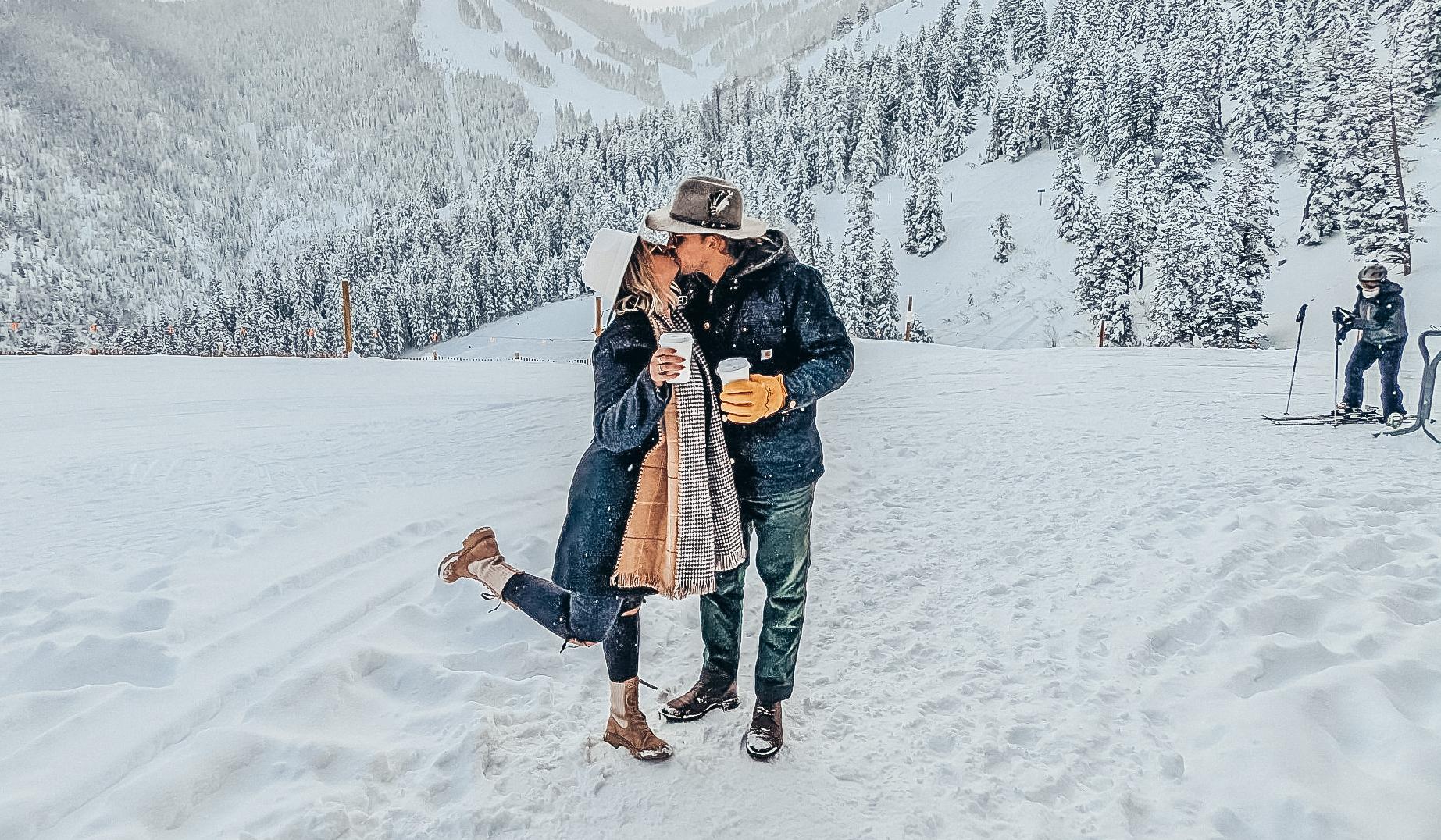 The Wedding Website of Allie DiRienzo and Conner McCalla