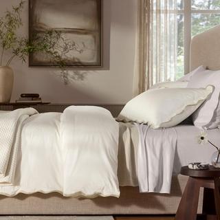 Signature Curved Edge 3-Piece Duvet Set