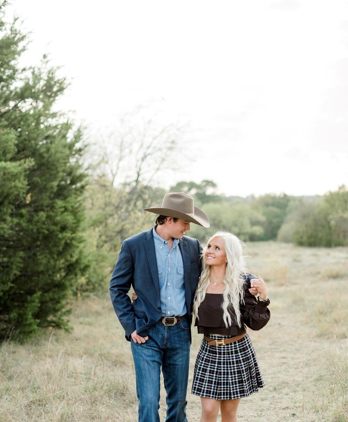 The Wedding Website of Maddy Goforth and Hunter Stephens